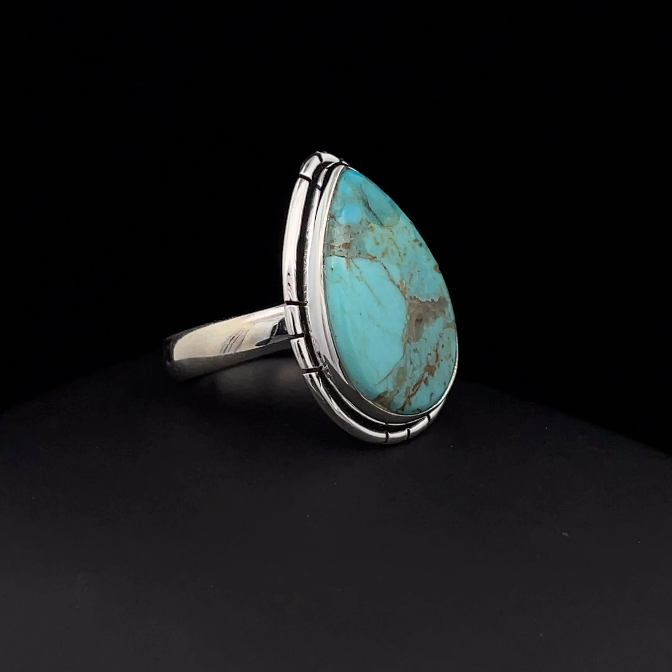 Sterling Silver Kingman Turquoise Ring Size 7 - Image 2