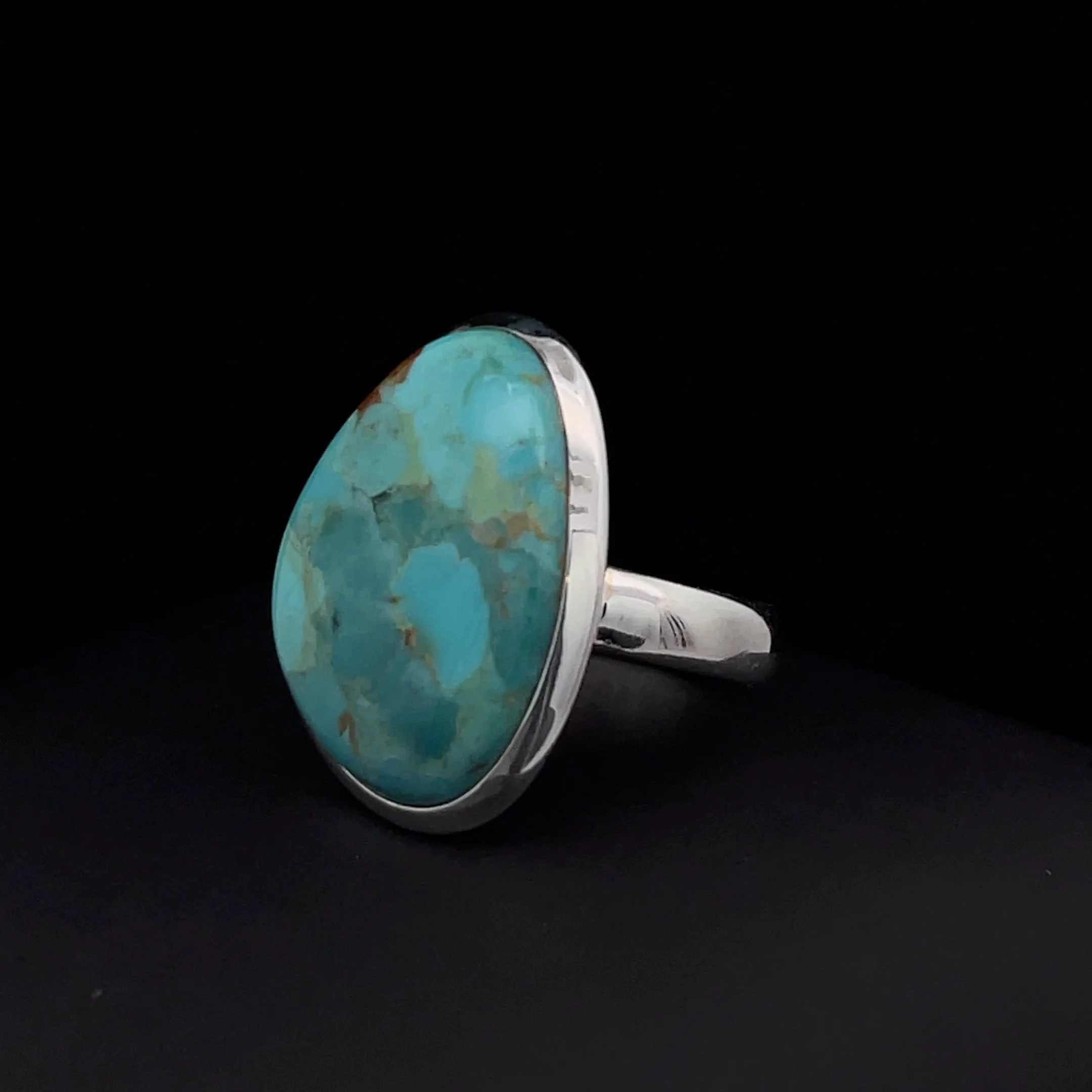 Sterling Silver Kingman Turquoise Ring Size 7 - Image 3