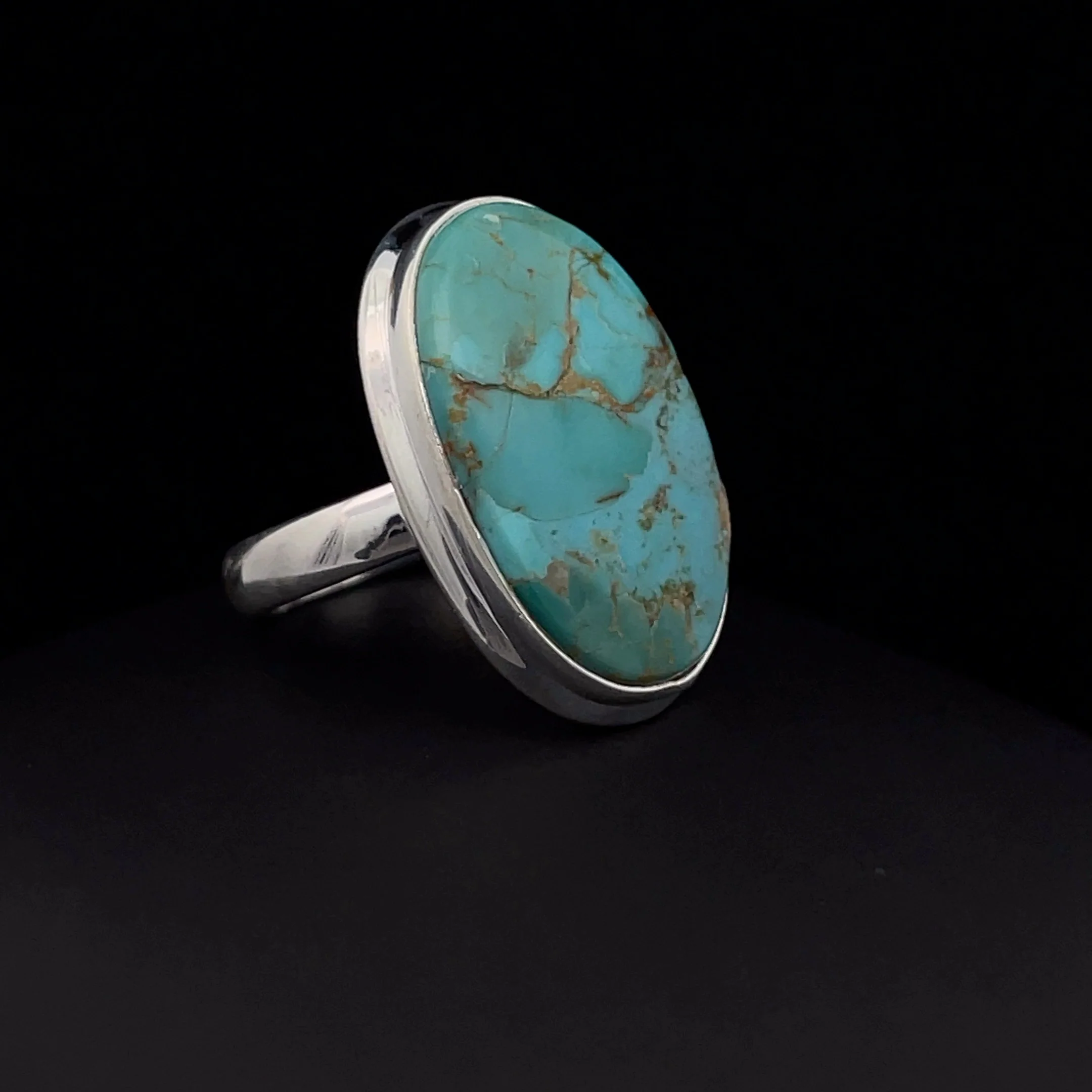 Sterling Silver Kingman Turquoise Ring Size 7 - Image 2