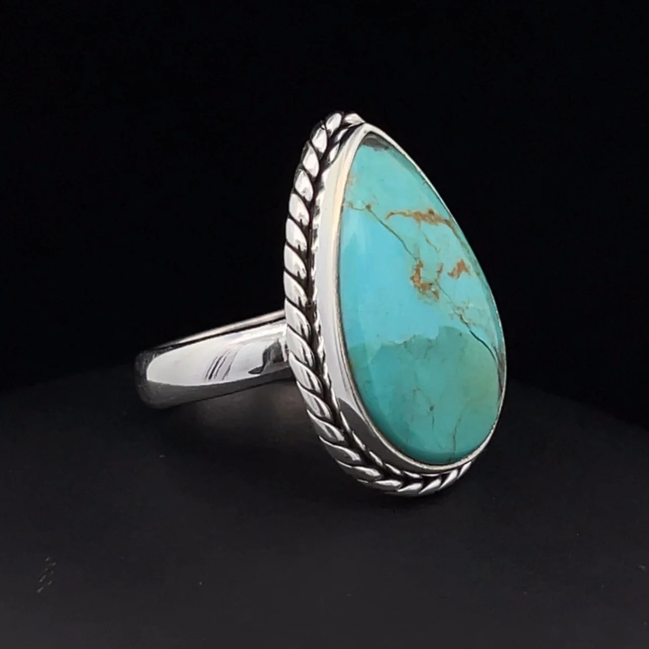 Sterling Silver Kingman Turquoise Ring Size 6.5 - Image 2
