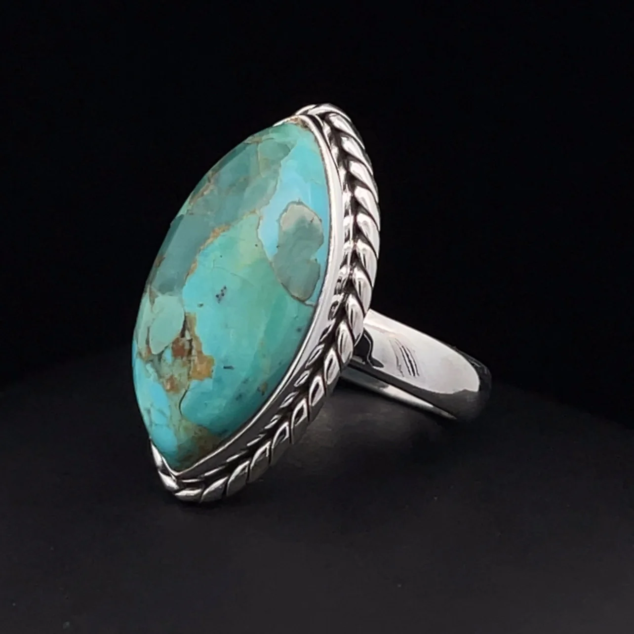 Sterling Silver Kingman Turquoise Ring Size 6.5 - Image 3