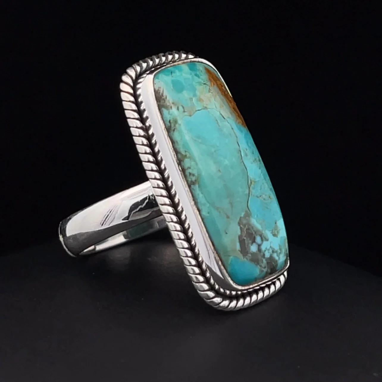 Sterling Silver Kingman Turquoise Ring Size 6.5 - Image 2