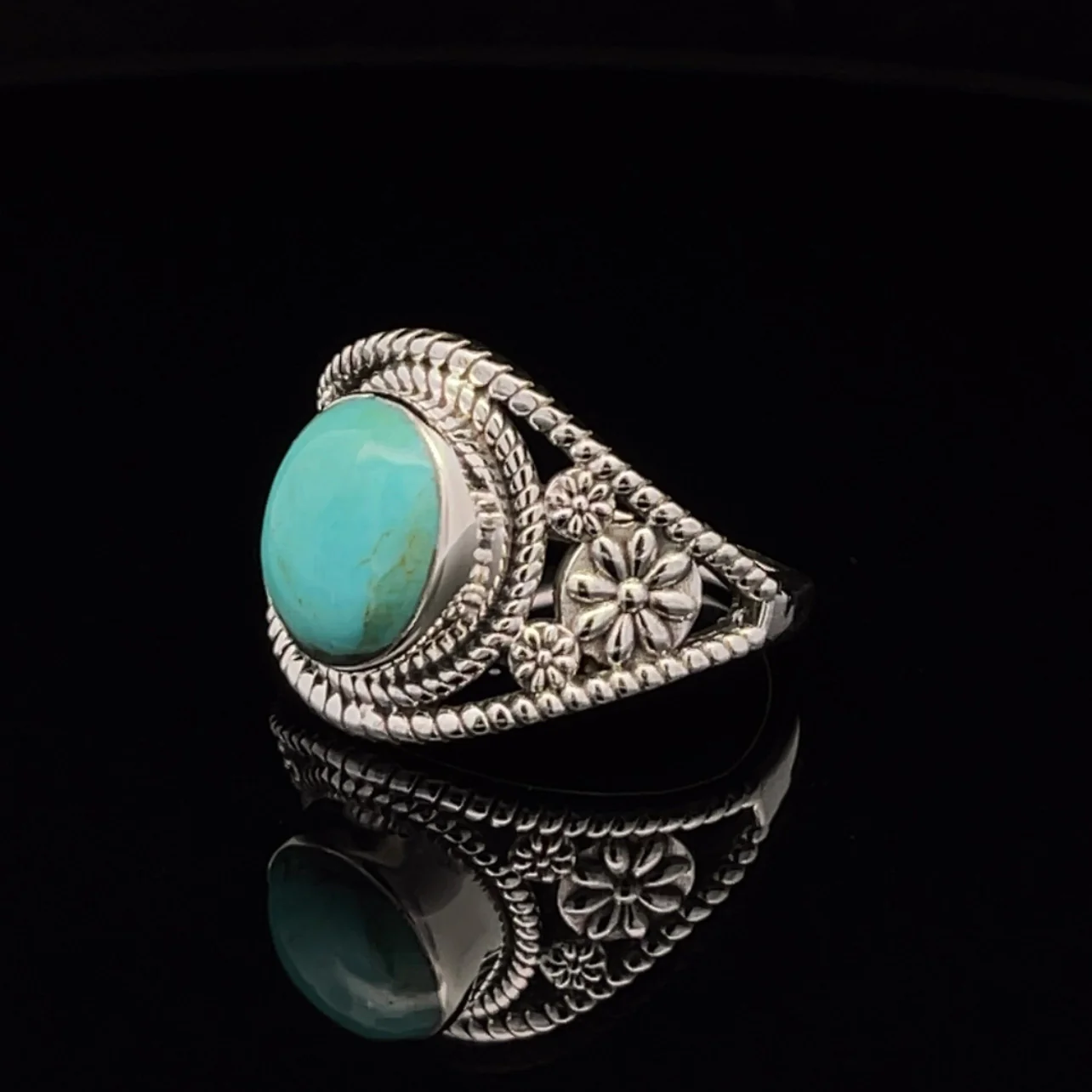 Sterling Silver Kingman Turquoise Ring Size 9.5 - Image 3