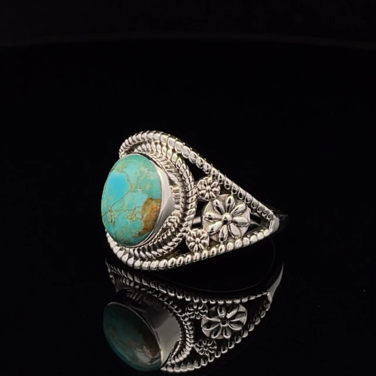 Sterling Silver Kingman Turquoise Ring Size 9.5 - Image 2