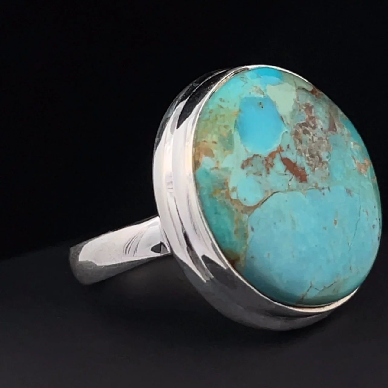 Sterling Silver Kingman Turquoise Ring Size 7 - Image 2