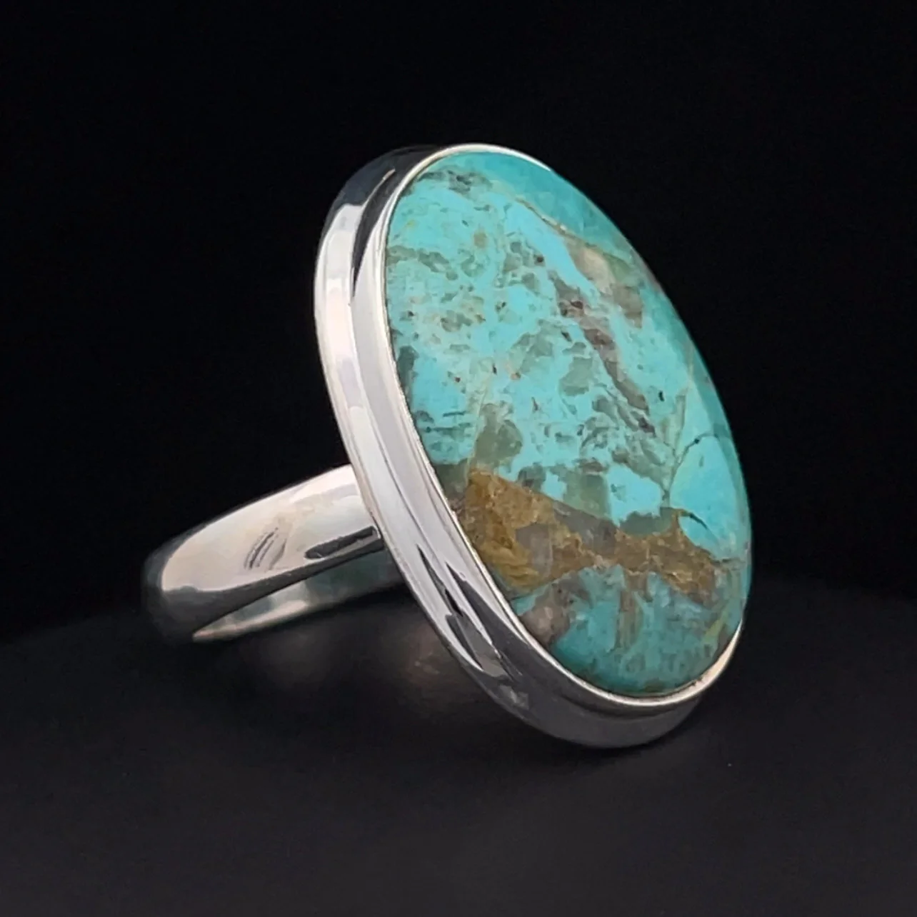 Sterling Silver Kingman Turquoise Ring Size 7 - Image 2
