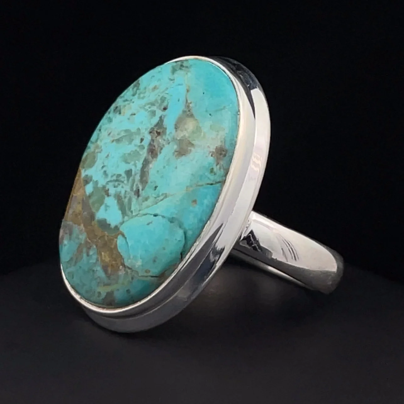 Sterling Silver Kingman Turquoise Ring Size 7 - Image 3