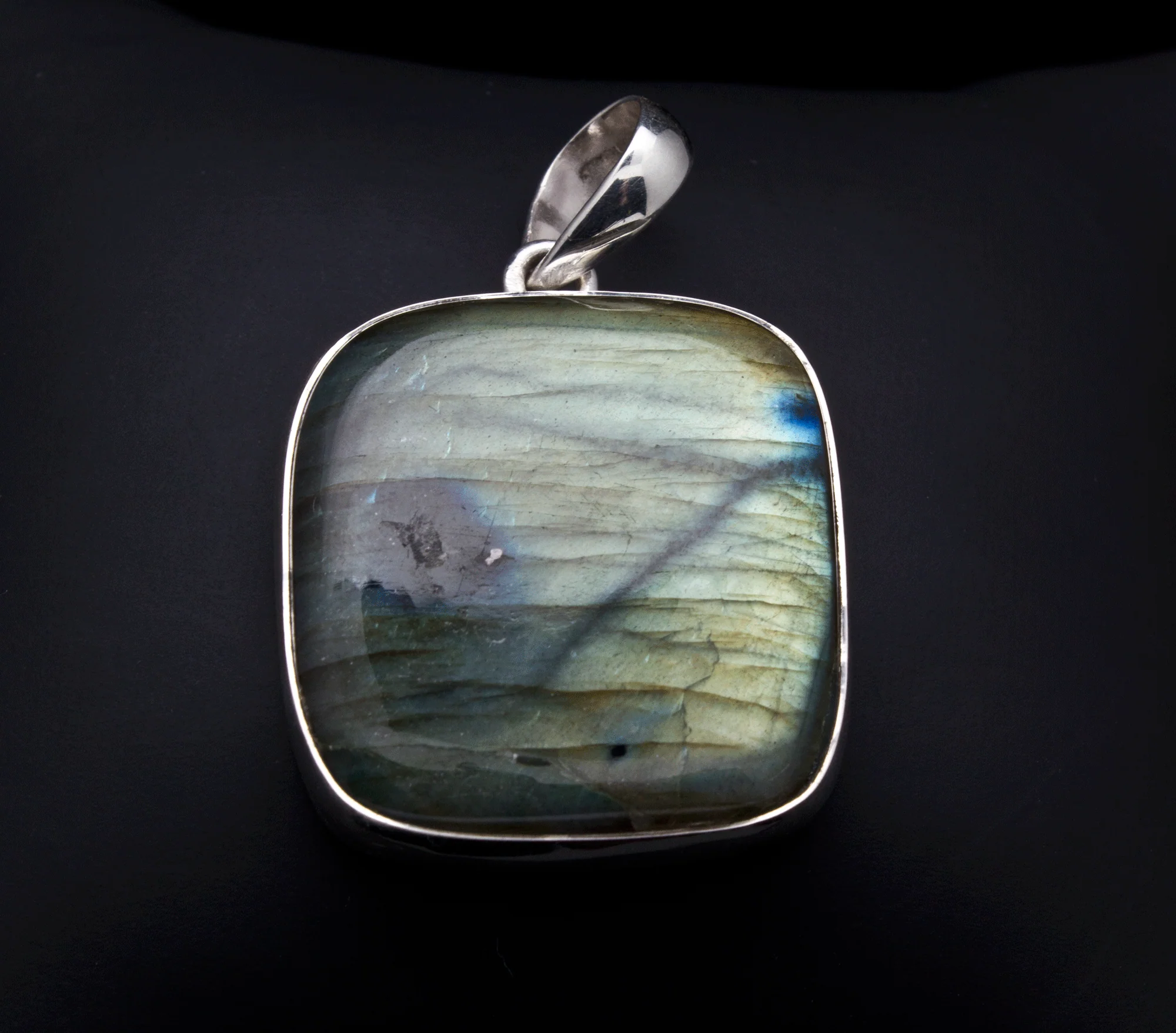 Sterling Silver Labradorite Pendant - Image 2