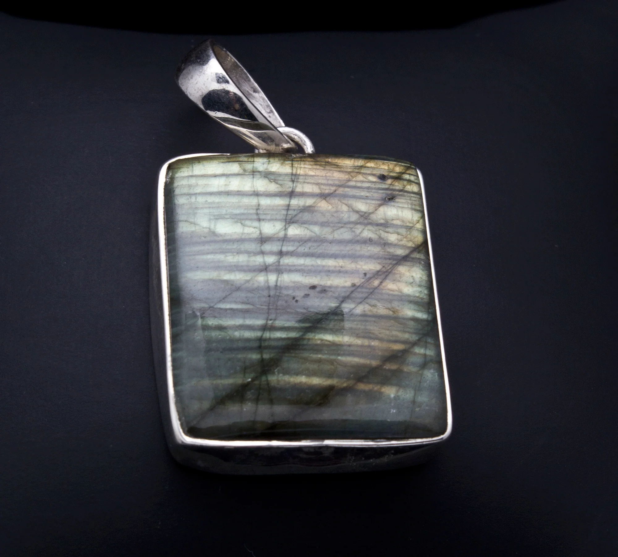 Sterling Silver Labradorite Pendant - Image 2