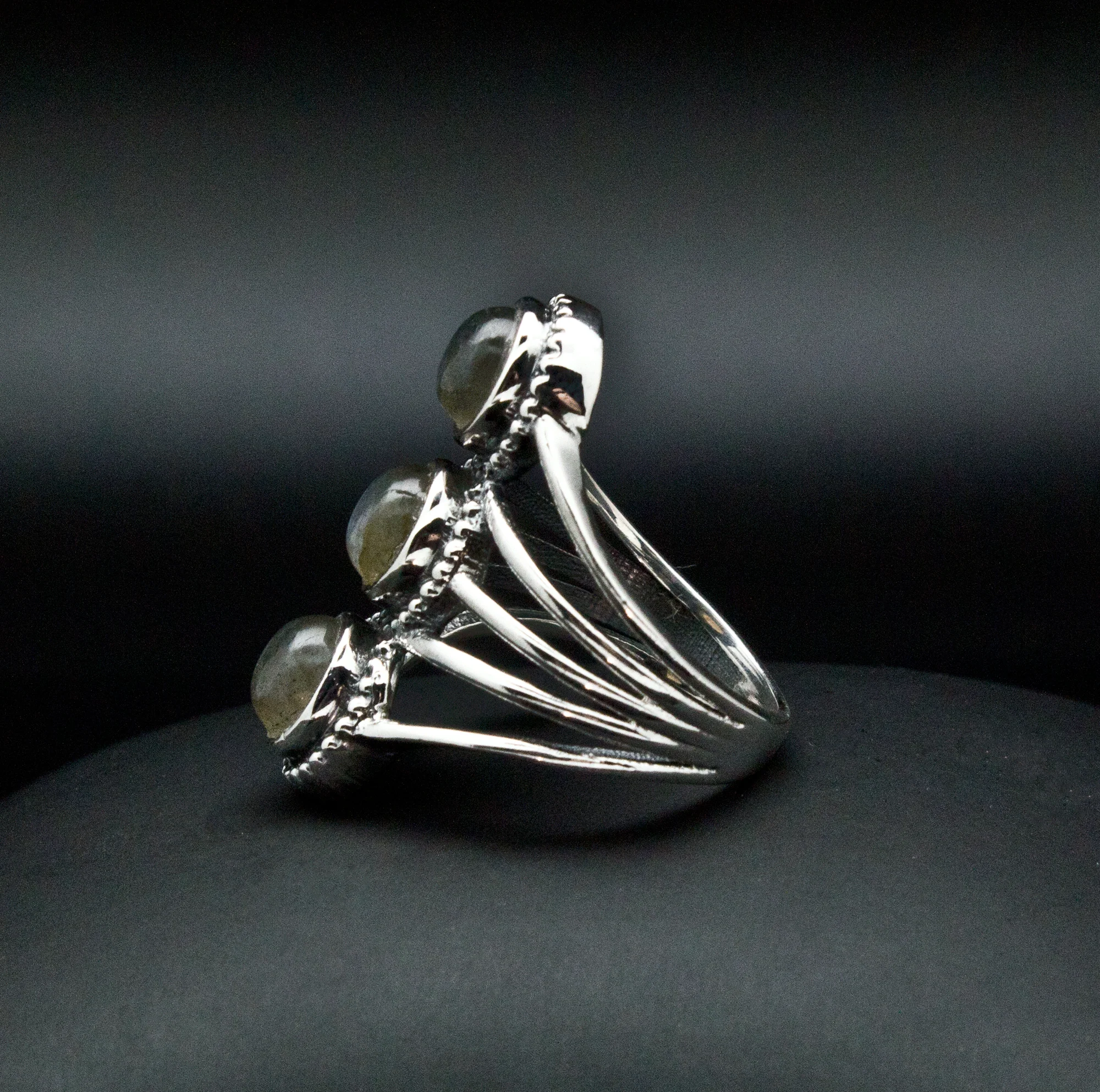 Sterling Silver Labradorite Ring Size 6.5 - Image 3