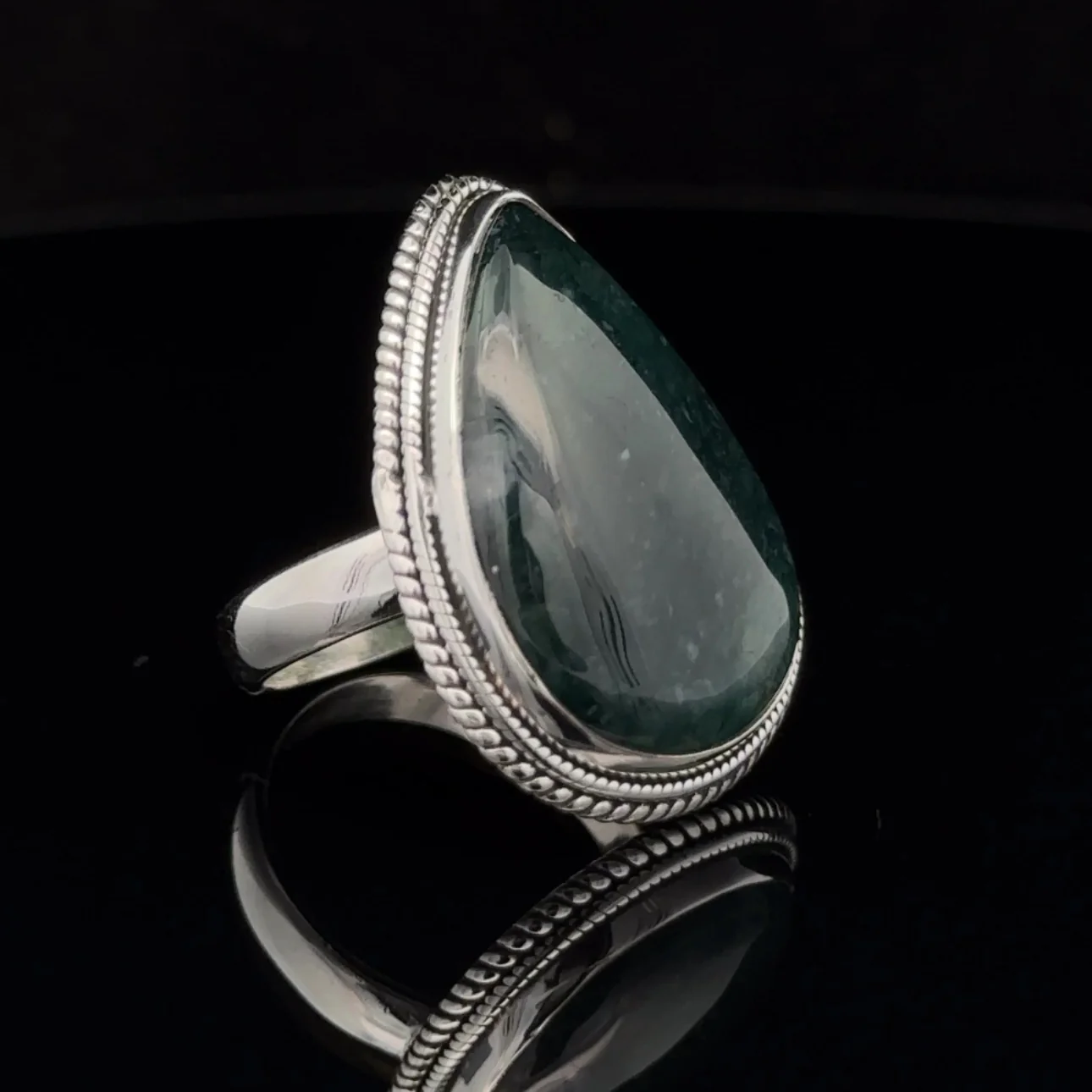 Sterling Silver Moss Agate Ring Size 7 - Image 2