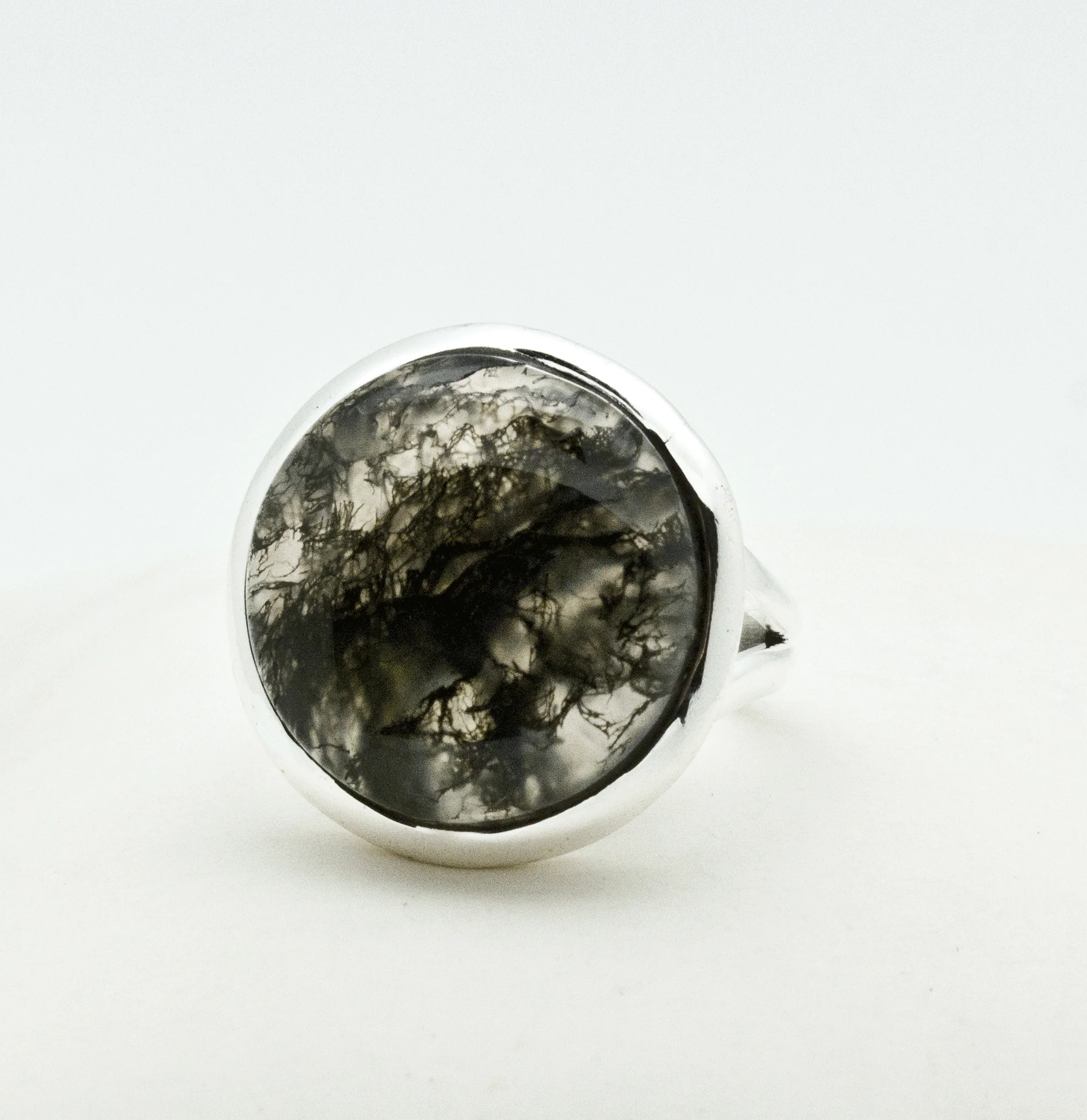 Sterling Silver Moss Agate Ring Size 6 - Image 2