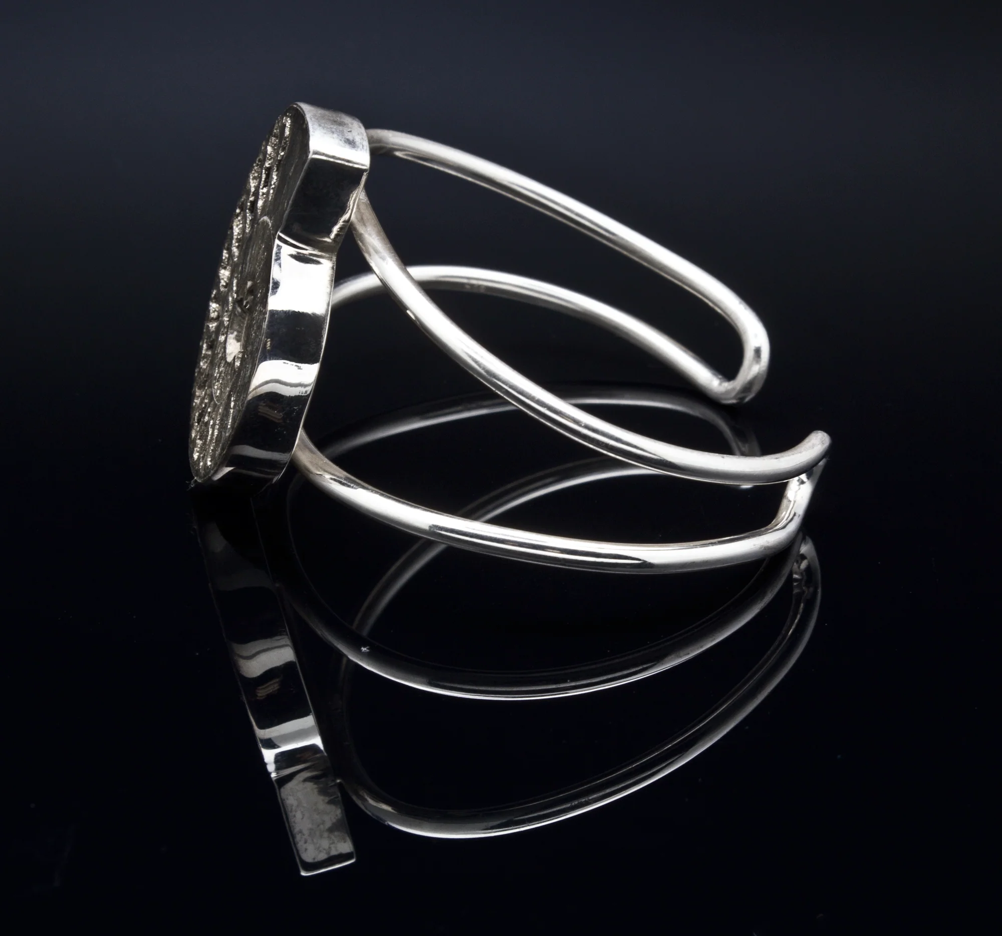 Sterling Silver Pyritized Ammonite Bracelet - Image 3