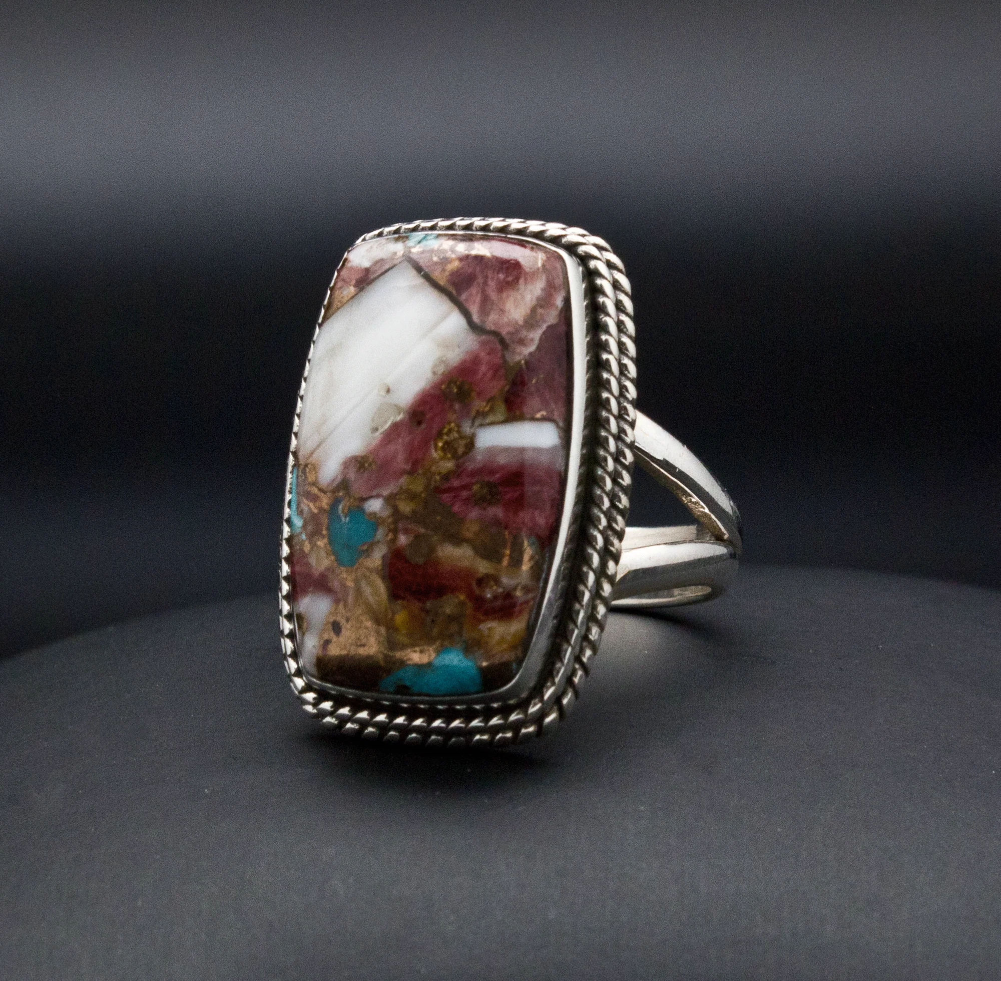 Sterling Silver Spiny Oyster Ring Size 7 - Image 2