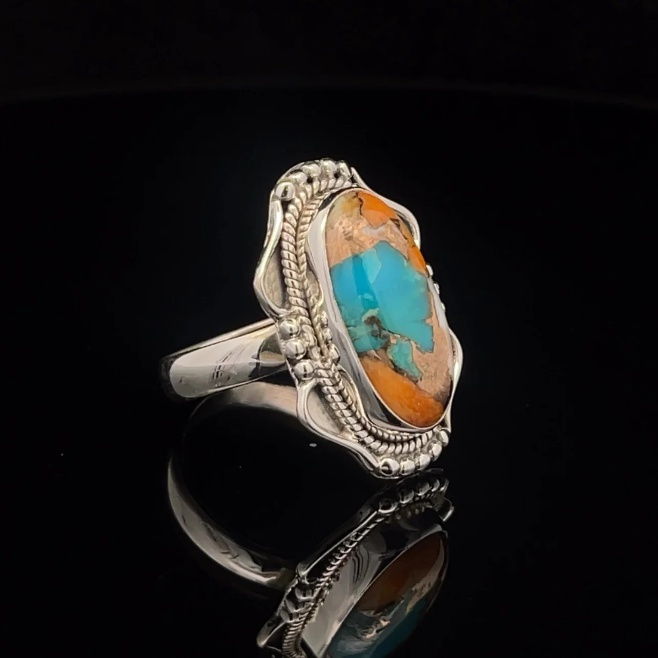 Sterling Silver Spiny Oyster Ring Size 7 - Image 2