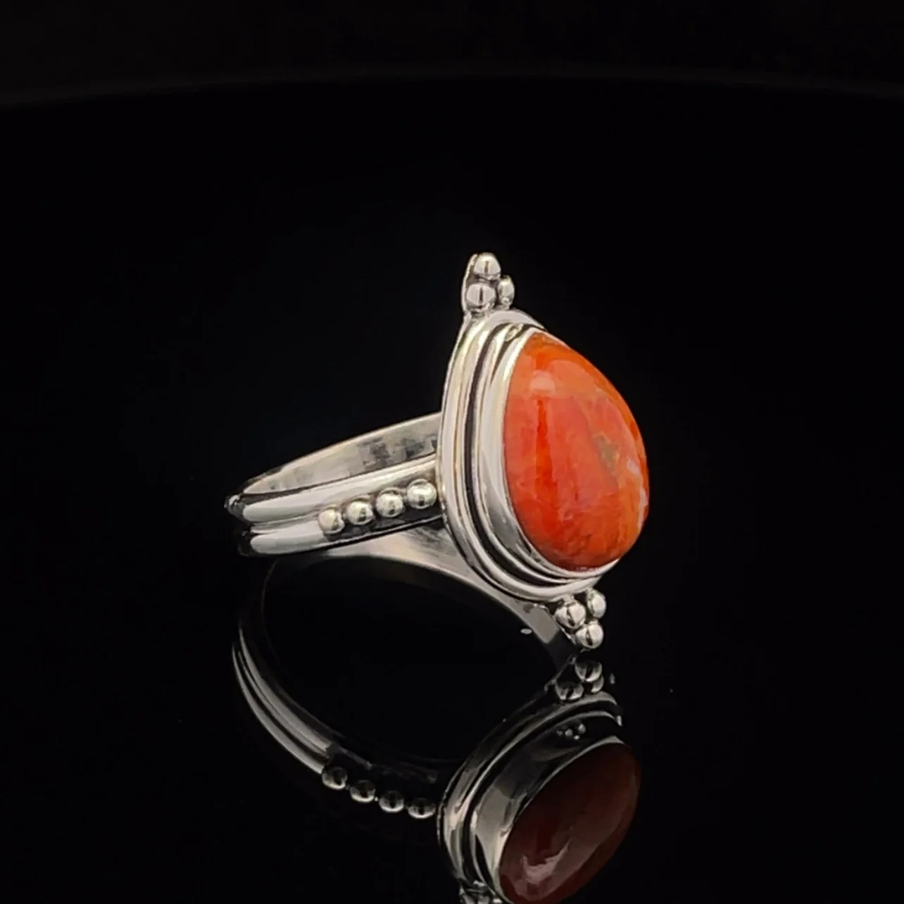 Sterling Silver Sponge Coral Ring Size 7 - Image 2