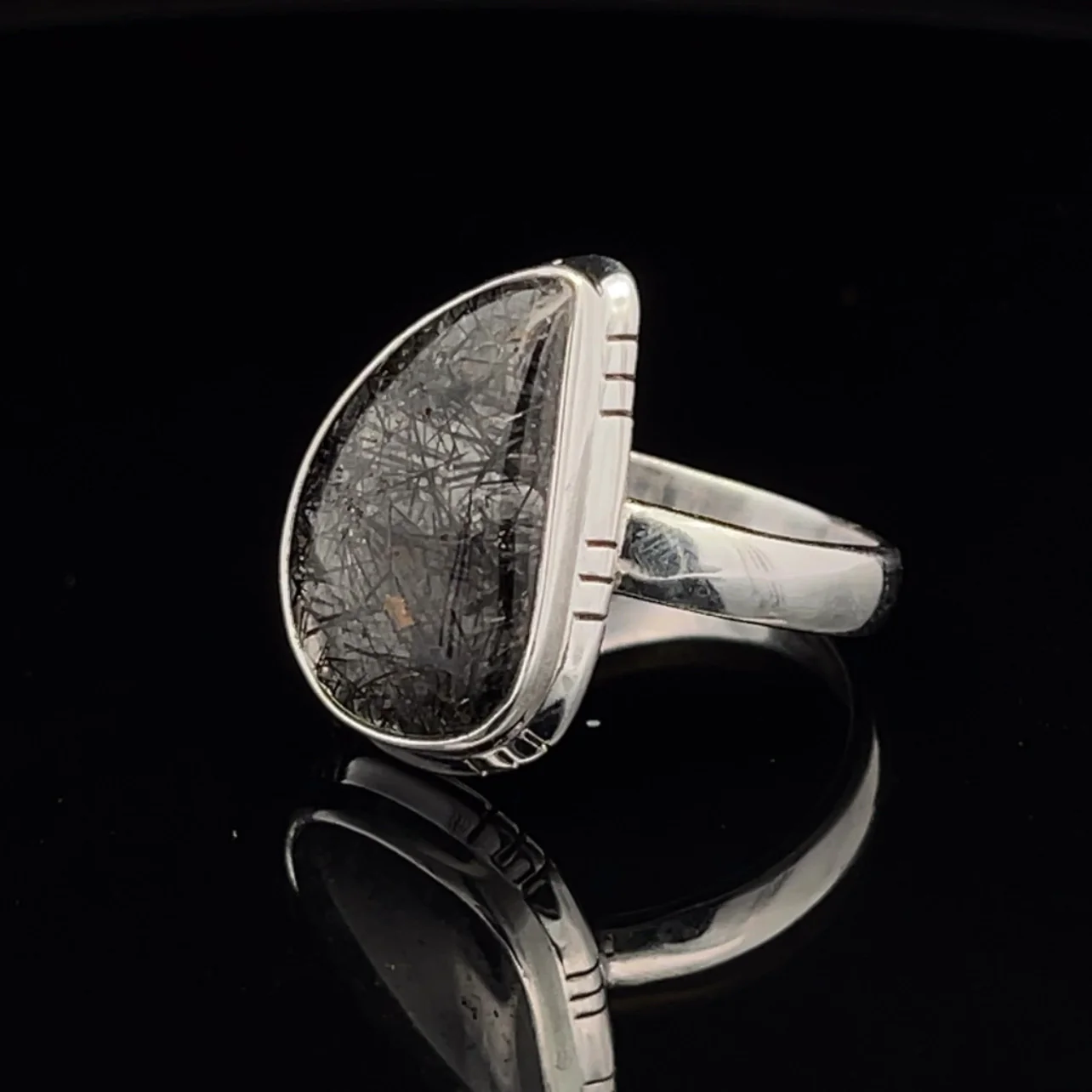 Sterling Silver Tourmalated Quartz Ring Size 8 - Image 3