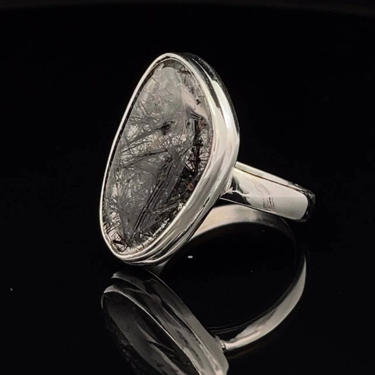 Sterling Silver Tourmalated Quartz Ring Size 8 - Image 3