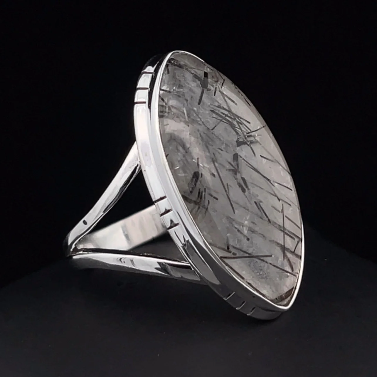 Sterling Silver Tourmalated Quartz Ring Size 10 - Image 2