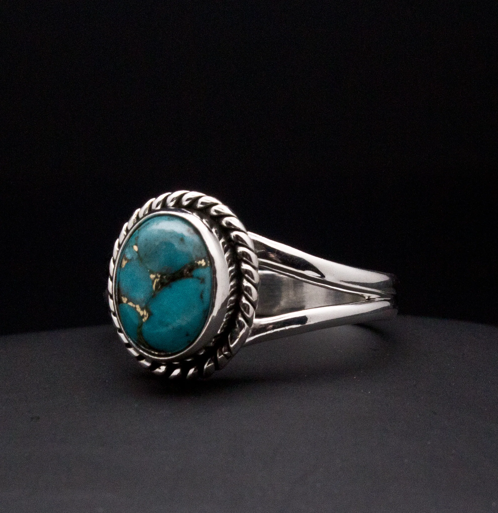 Sterling Silver Turquoise with Silver Inclusions Ring Size 7 - Image 2
